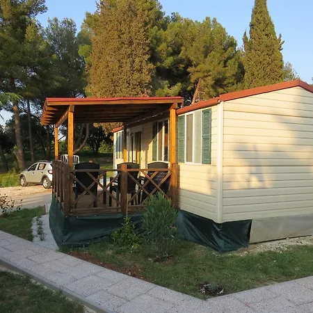 Camping Media Mobile Homes In Brioni Sunny Camping-3